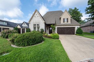 2238 Thornwood Dr., Tyler, TX 75703