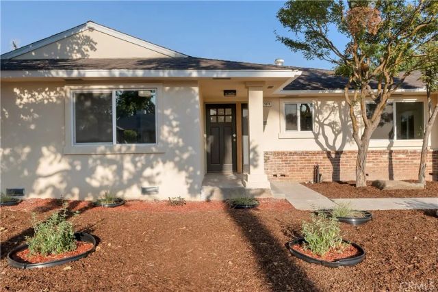 5676 N Callisch Ave, Fresno, CA 93710