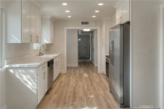 5676 N Callisch Ave, Fresno, CA 93710