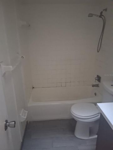 7288 BALBOA DRIVE 7288, Orlando, FL 32818