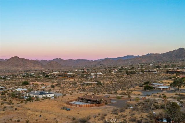 61394 Latham Trail, Joshua Tree, CA 92252