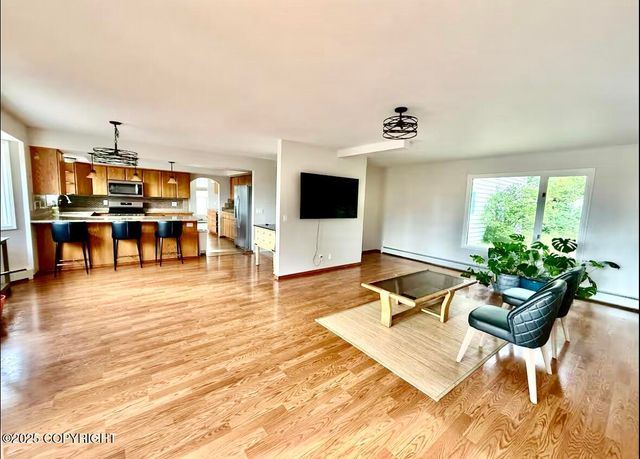 19440 Timberline Drive, Eagle River, AK 99577