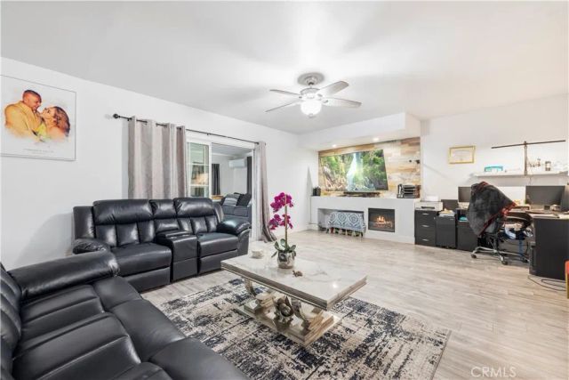 15517 S Denver, Gardena, CA 90248
