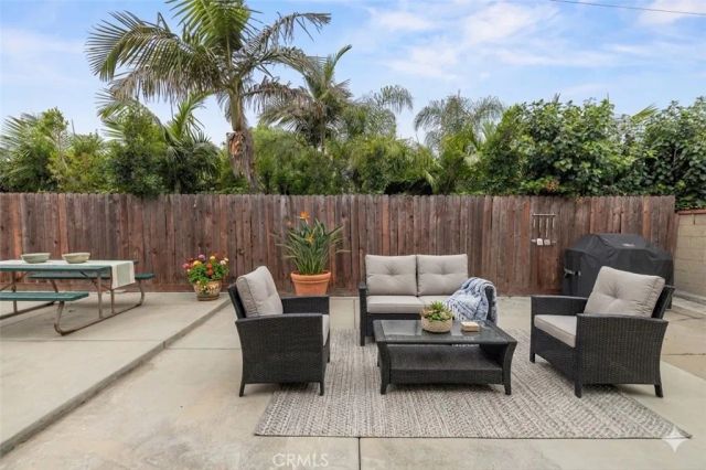 15517 S Denver, Gardena, CA 90248