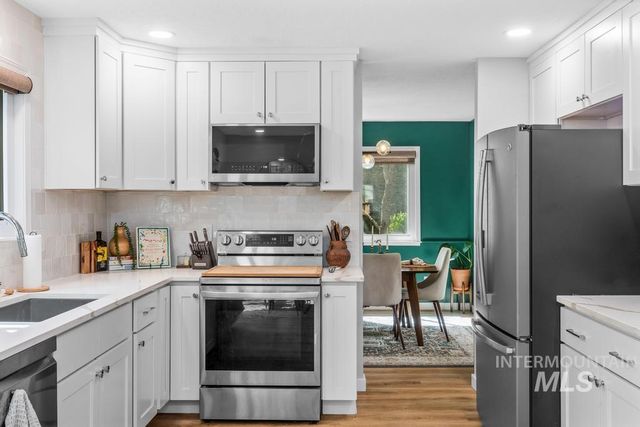 1311 E Lexington Ct, Boise, ID 83706