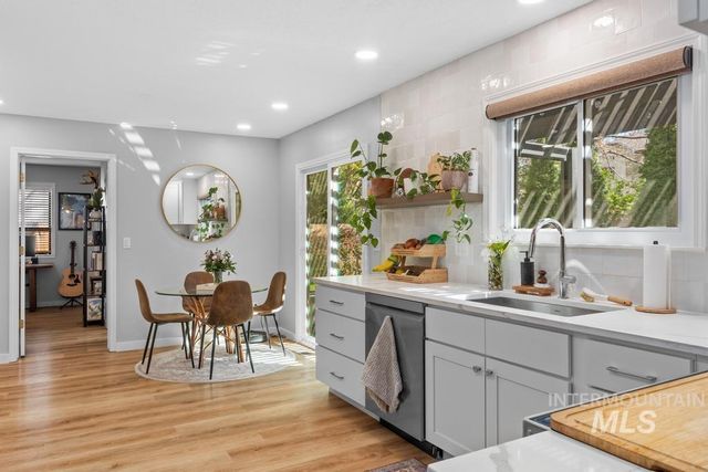 1311 E Lexington Ct, Boise, ID 83706