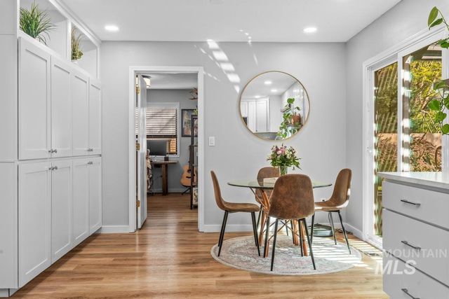 1311 E Lexington Ct, Boise, ID 83706