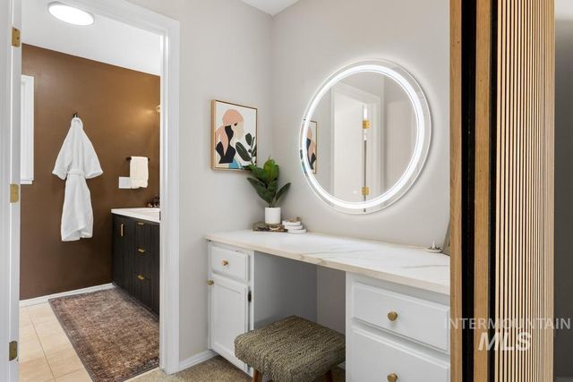 1311 E Lexington Ct, Boise, ID 83706