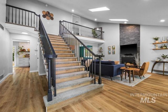 1311 E Lexington Ct, Boise, ID 83706