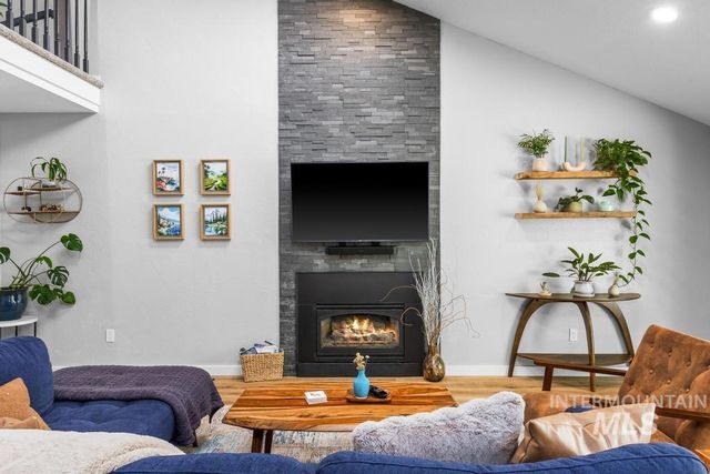 1311 E Lexington Ct, Boise, ID 83706