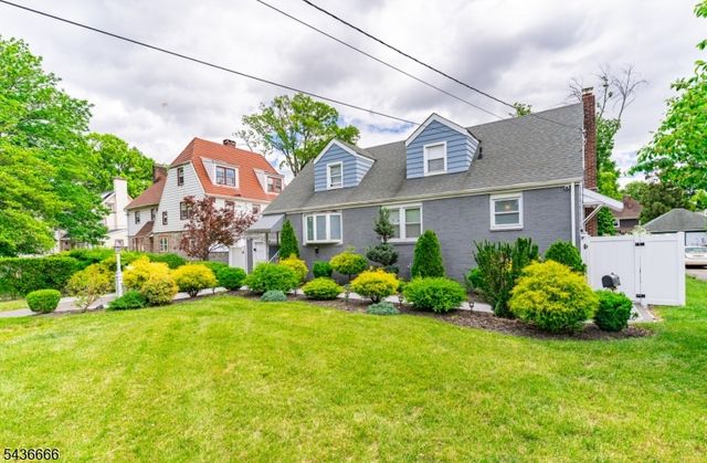 246 E 2Nd Ave, Roselle Boro, NJ 07203