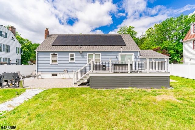 246 E 2Nd Ave, Roselle Boro, NJ 07203