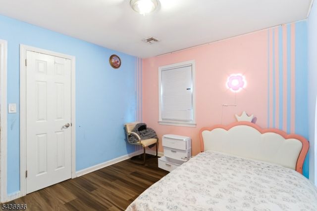 246 E 2Nd Ave, Roselle Boro, NJ 07203