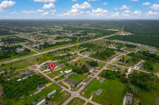 275 County Road 5132, Cleveland, TX 77327