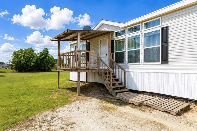 275 County Road 5132, Cleveland, TX 77327