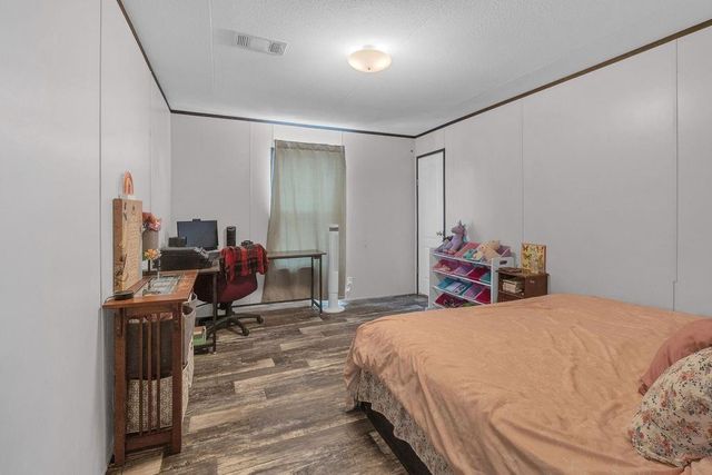275 County Road 5132, Cleveland, TX 77327