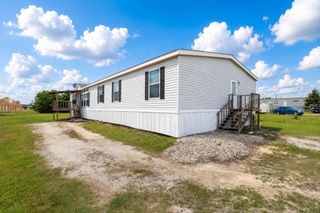 275 County Road 5132, Cleveland, TX 77327