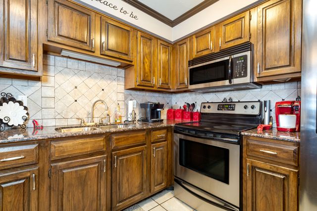 57200 E Highway 125 4731, Monkey Island, OK 74331