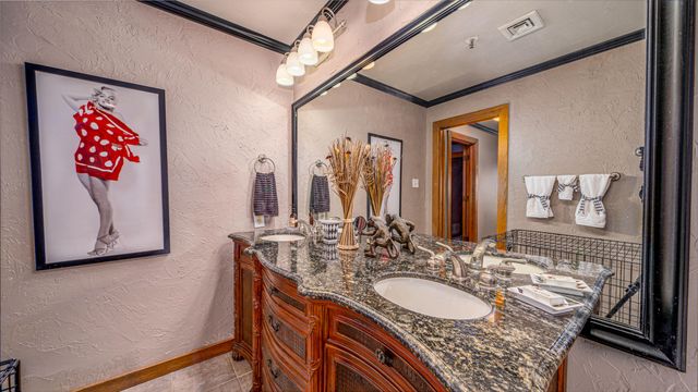 57200 E Highway 125 4731, Monkey Island, OK 74331