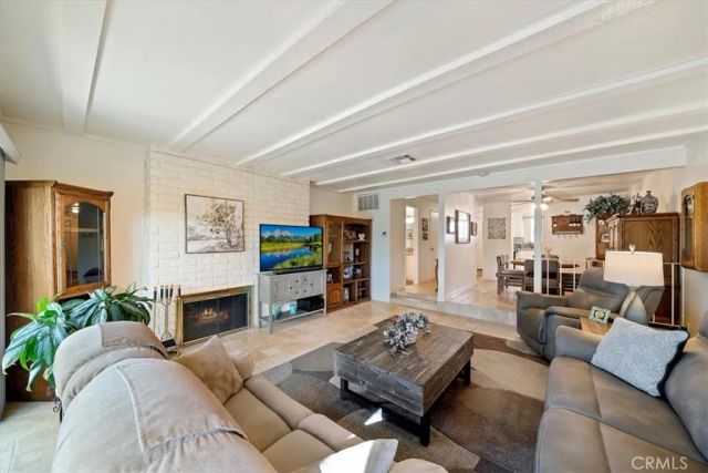 1040 Central Avenue 14, Riverside, CA 92507