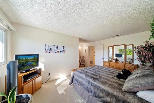 1040 Central Avenue 14, Riverside, CA 92507