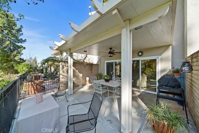 1040 Central Avenue 14, Riverside, CA 92507