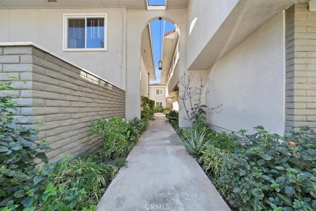 1040 Central Avenue 14, Riverside, CA 92507