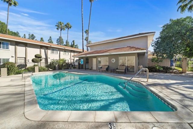 1040 Central Avenue 14, Riverside, CA 92507