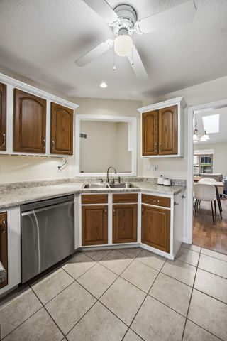 3250 Sunburst Avenue, Marion, IA 52302