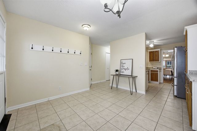 3250 Sunburst Avenue, Marion, IA 52302