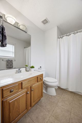 3250 Sunburst Avenue, Marion, IA 52302