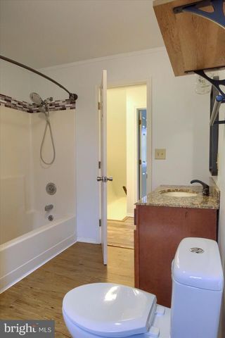 230 WOODRIDGE CIR, Shermans Dale, PA 17090