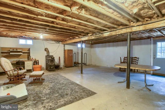 230 WOODRIDGE CIR, Shermans Dale, PA 17090