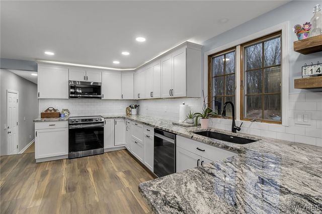 6662 Sheetram Road, Pendleton, NY 14094