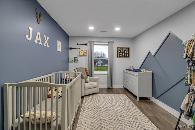 6662 Sheetram Road, Pendleton, NY 14094