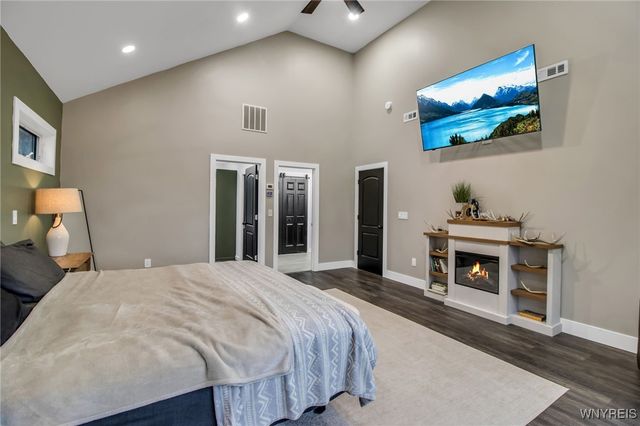 6662 Sheetram Road, Pendleton, NY 14094