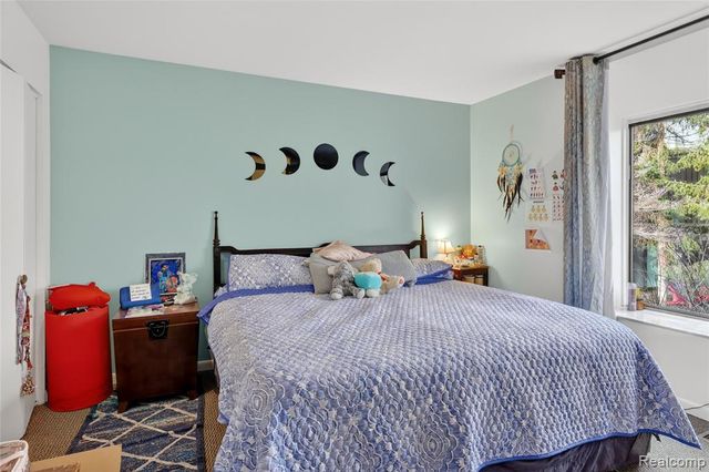 238 Falkirk Court, Kalamazoo, MI 49006