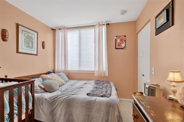 238 Falkirk Court, Kalamazoo, MI 49006