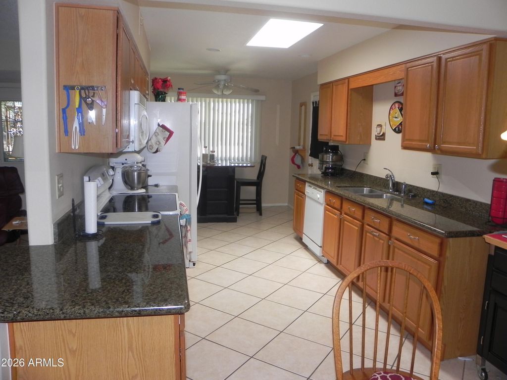 10022 W KINGSWOOD Circle, Sun City, AZ 85351