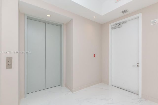 851 NE 1st Avenue PH 4611, Miami, FL 33132
