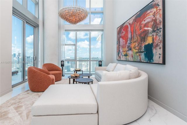 851 NE 1st Avenue PH 4611, Miami, FL 33132