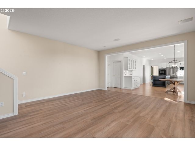 14405 Nw VALLEY VIEW Ln, Portland, OR 97231