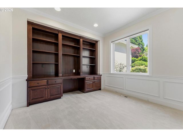 14405 Nw VALLEY VIEW Ln, Portland, OR 97231