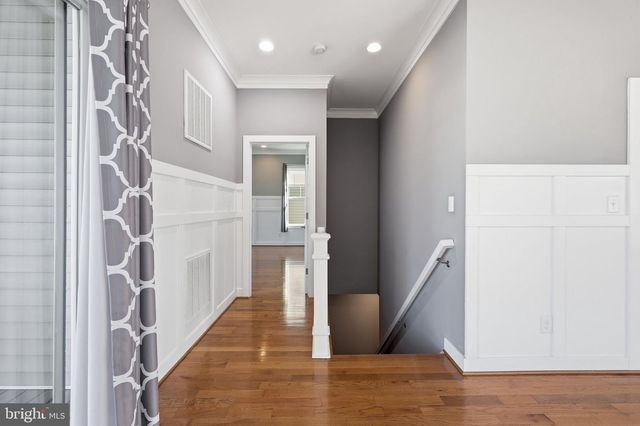 210 AYLESBURY LN, Martinsburg, WV 25403