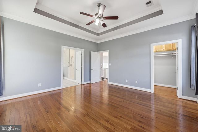 210 AYLESBURY LN, Martinsburg, WV 25403