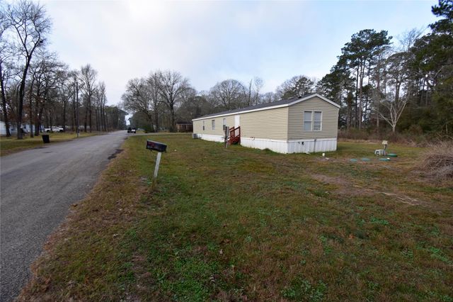 2 Lake View Lane, Huntsville, TX 77340