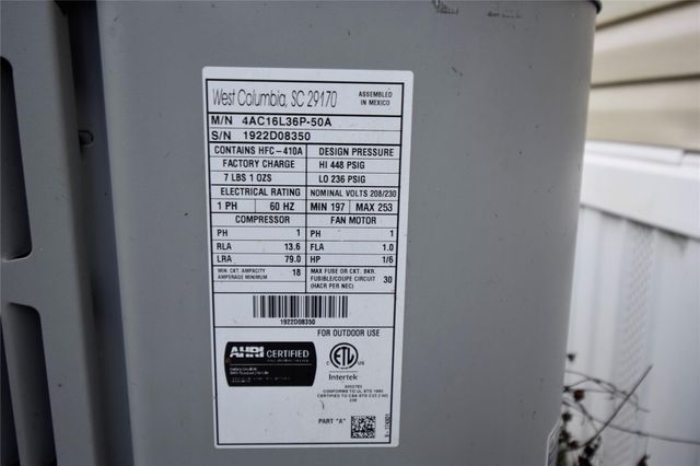 2 Lake View Lane, Huntsville, TX 77340