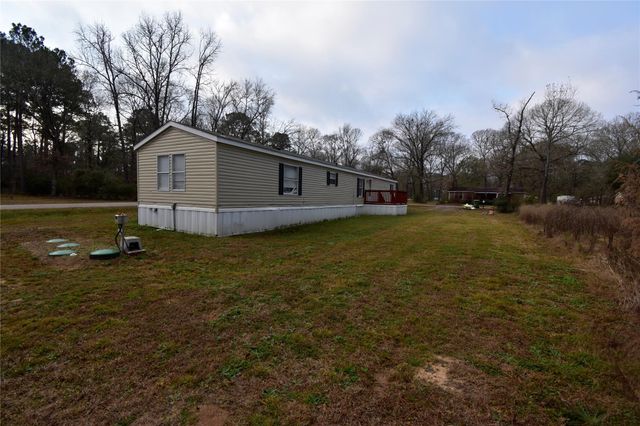 2 Lake View Lane, Huntsville, TX 77340