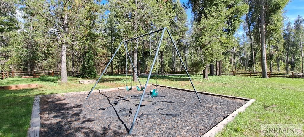 Image 49 of property listing at 4376 Granite Ridge, Ashton, ID 83420