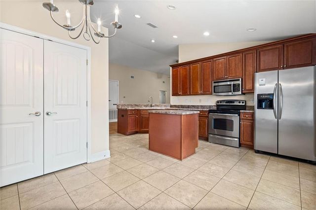 2551 Bluebeard Lane E, Mobile, AL 36695